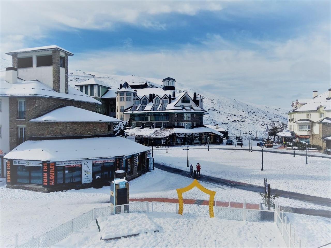 Todosierranevada Zona Baja - Apartamentos De 4 Dormitorios - Junto A Los Telecabinas Sierra Nevada Extérieur photo